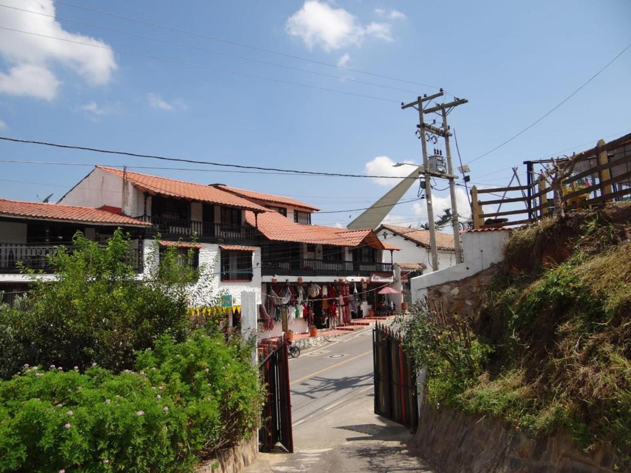 Hotel Lancers - Pantano De Vargas Paipa Boyaca Экстерьер фото